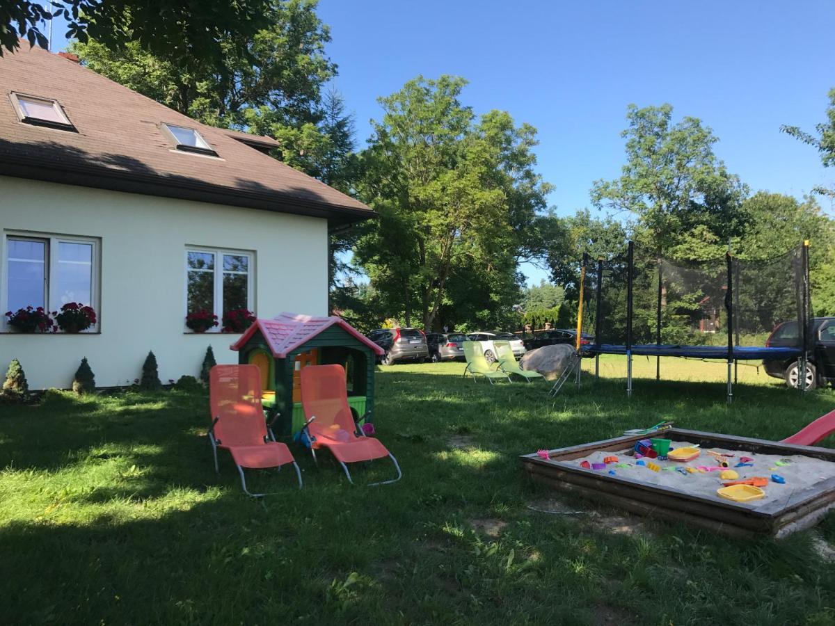 Dworek Debina - Idealny Dla Rodzin I Przyjaciol - Wspolna Sala Do Biesiadowania , Plaza Przyjazna Psom Extérieur photo