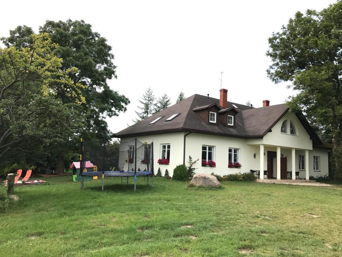Dworek Debina - Idealny Dla Rodzin I Przyjaciol - Wspolna Sala Do Biesiadowania , Plaza Przyjazna Psom Extérieur photo